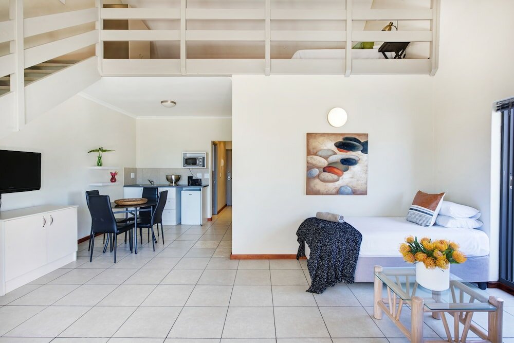 Фото The Amalfi Boutique Hotel