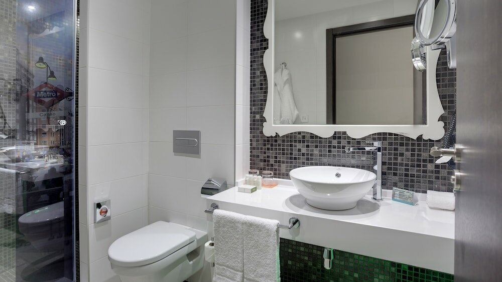 Фото Hotel Indigo Madrid - Gran VIA, an Ihg Hotel