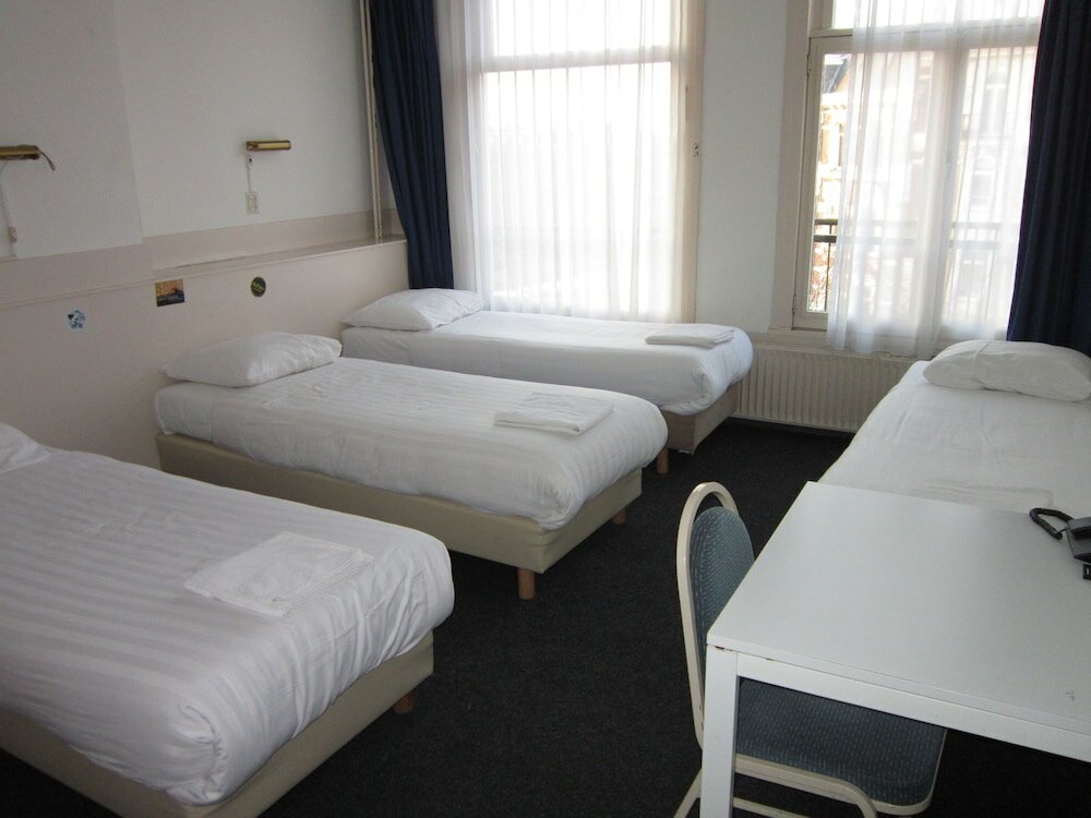 Фото Hotel Titus