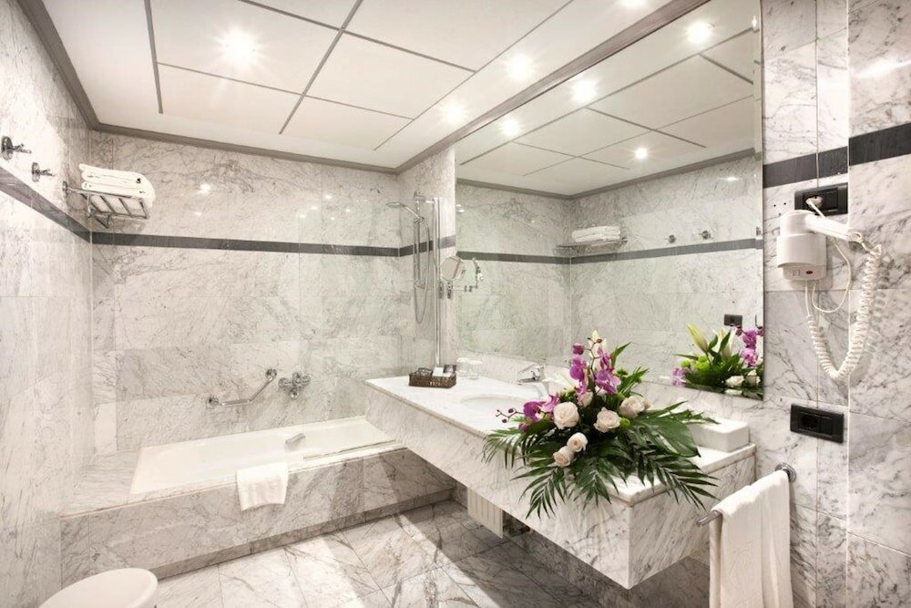 Фото Hotel Gran VIA