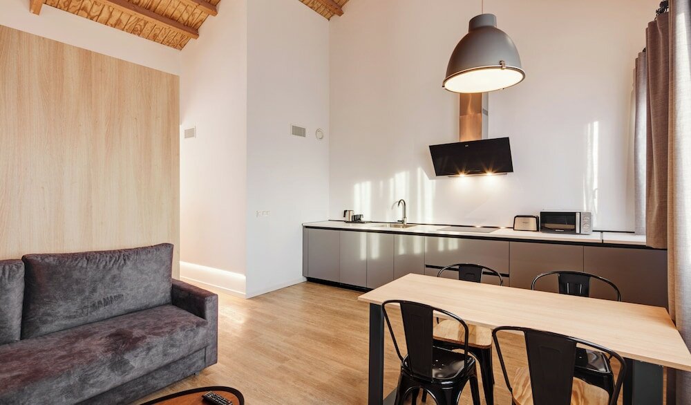 Фото Sercotel Granada Suites