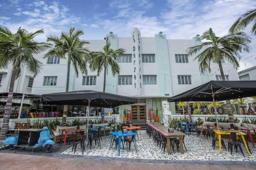 Фото Catalina Hotel & Beach Club