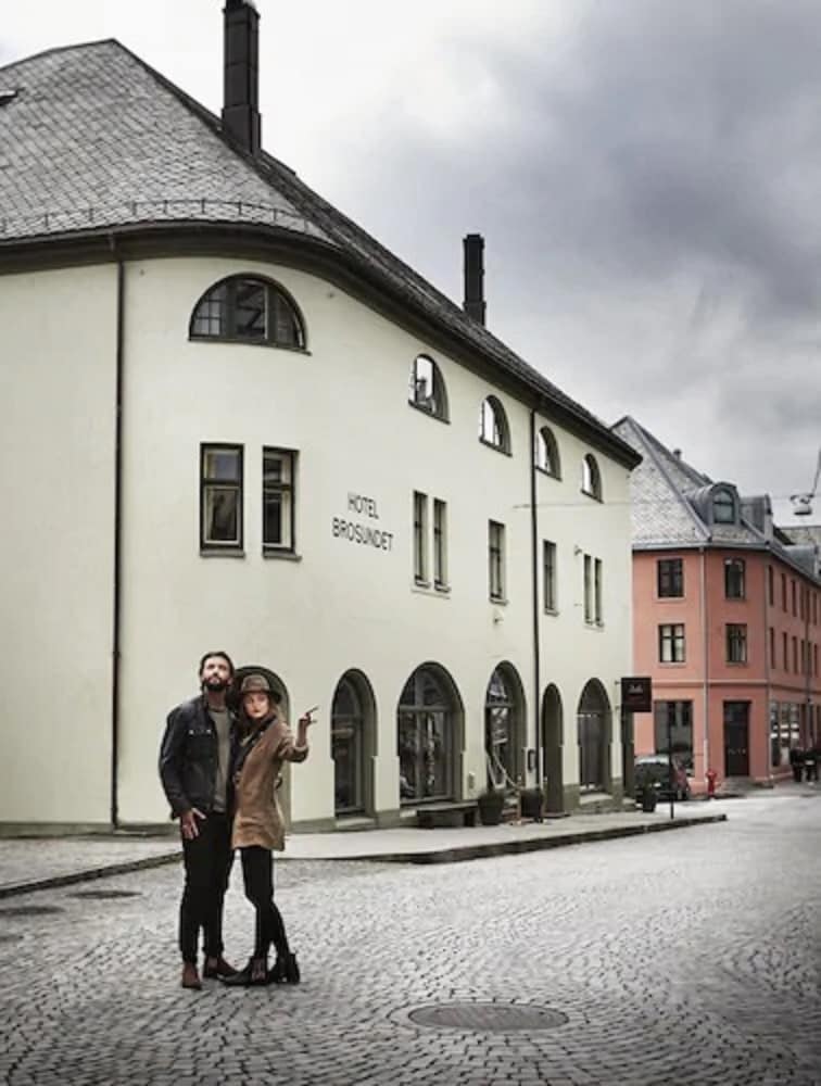 Фото Hotel Brosundet