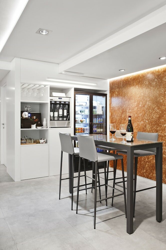 Фото Hotel ibis Styles Madrid Prado