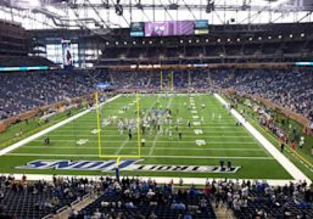 Фото Holiday Inn Express And Suites Detroit Dearborn, an Ihg Hotel