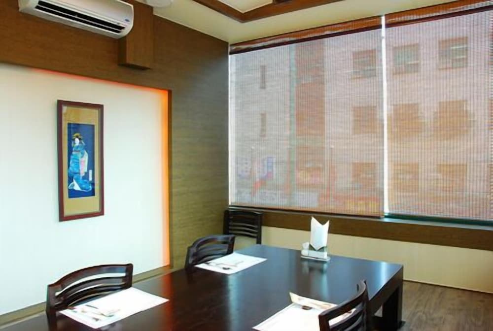 Фото Noblesse Hotel