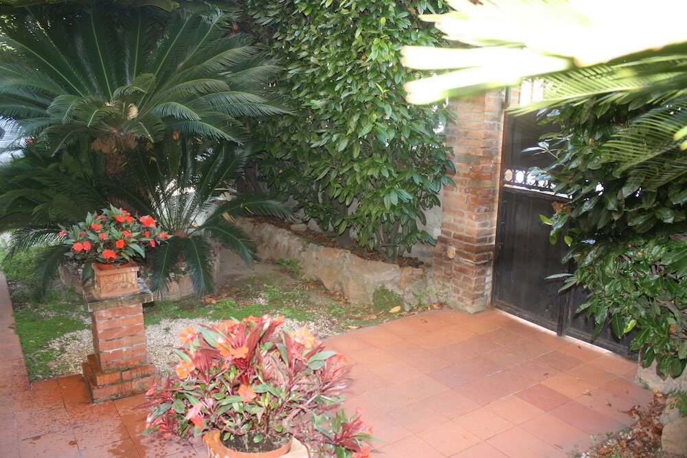 Фото St John Villa