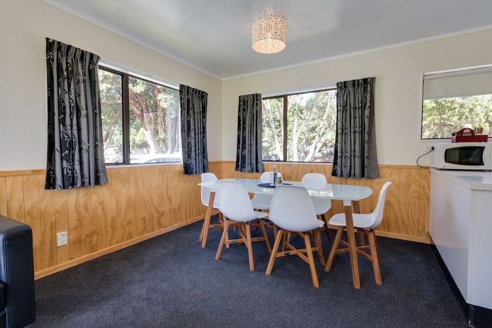 Фото Wellington Top 10 Holiday Park