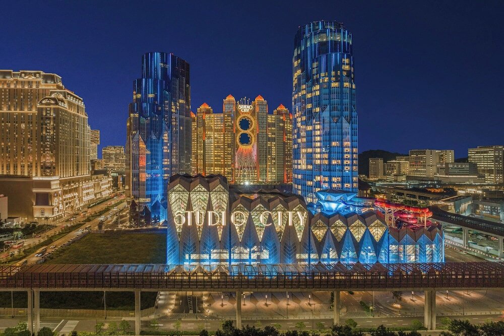 Фото Studio City Hotel