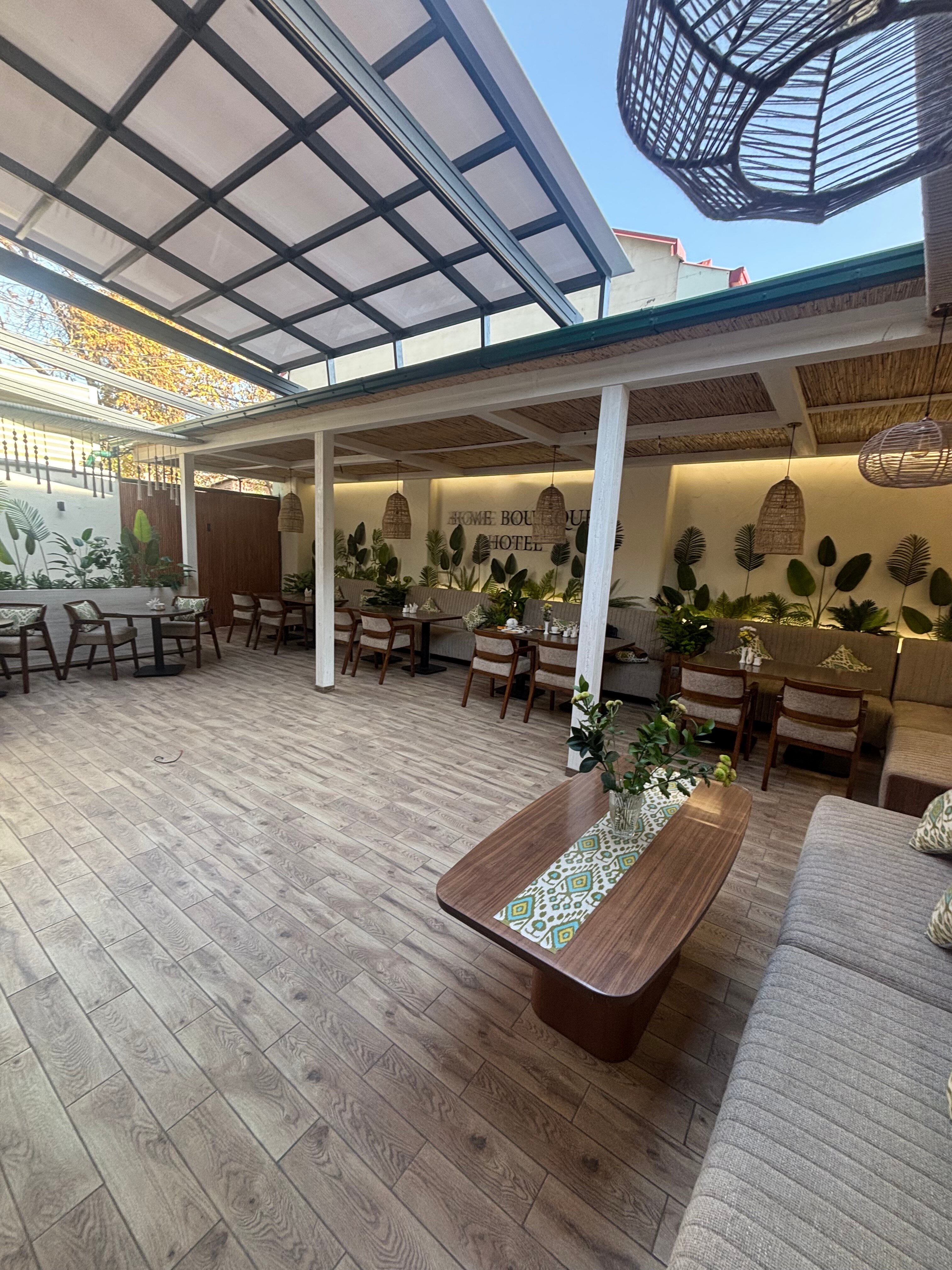 Фото Home Boutique Hotel