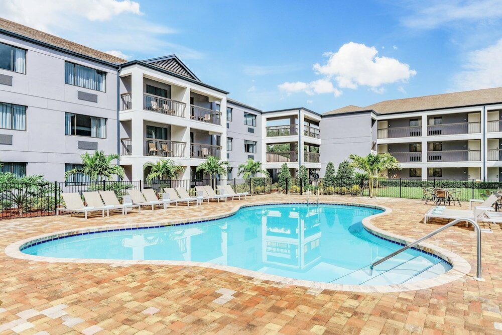 Фото Courtyard by Marriott Lake Buena Vista at Vista Centre