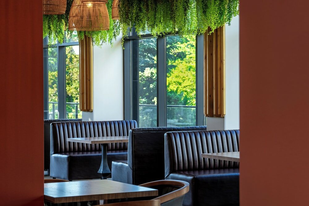 Фото Greenwood Hotel 