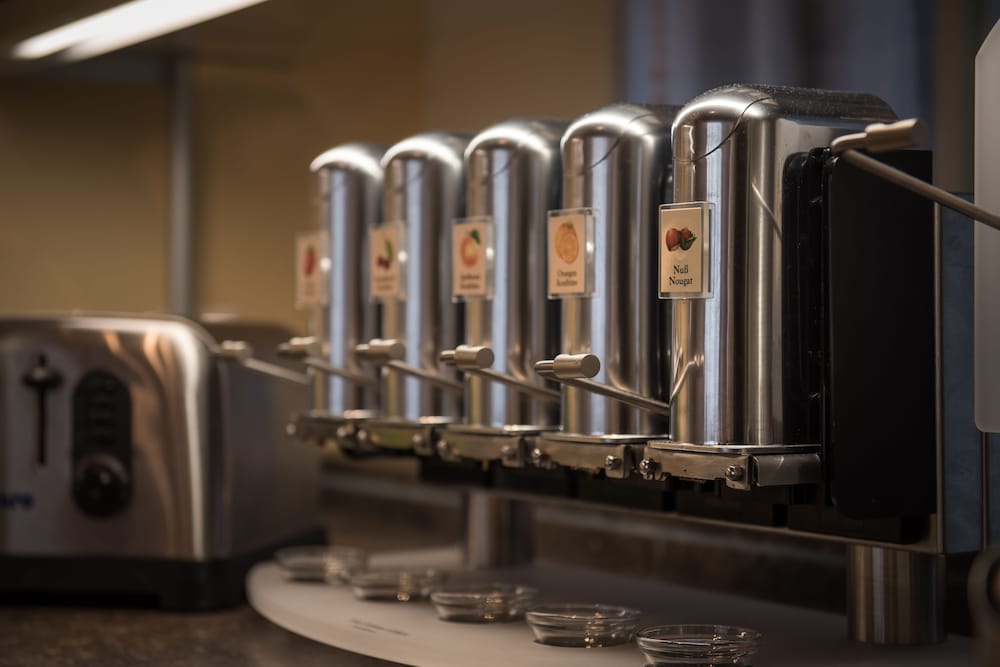 Фото Hotel Derby Interlaken - Action & Relax Hub