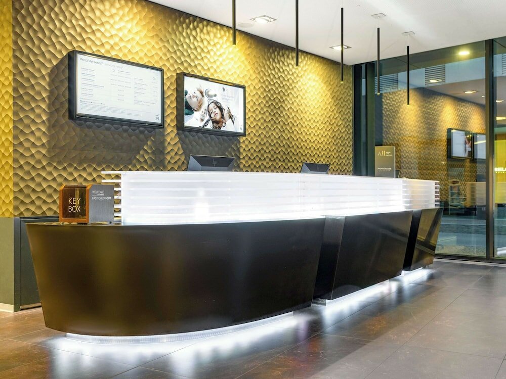 Фото Novotel Lugano Paradiso