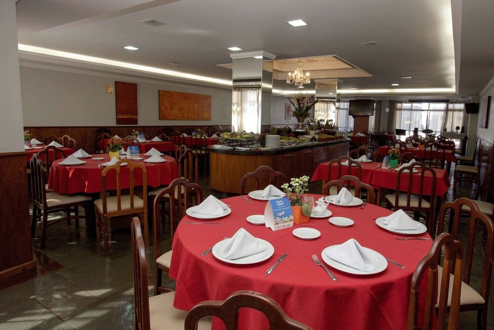 Фото Bristol Exceler Plaza Hotel