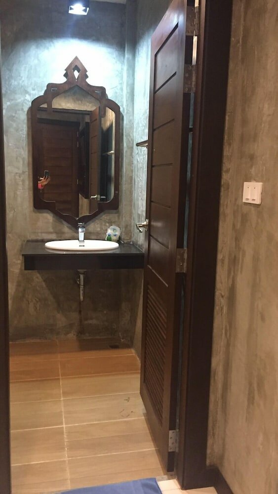 Фото Jj Bungalow & Guest house