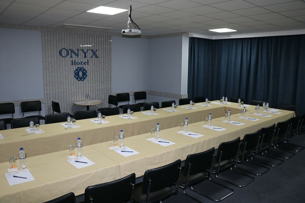 Фото Гостиница Onyx Hotel