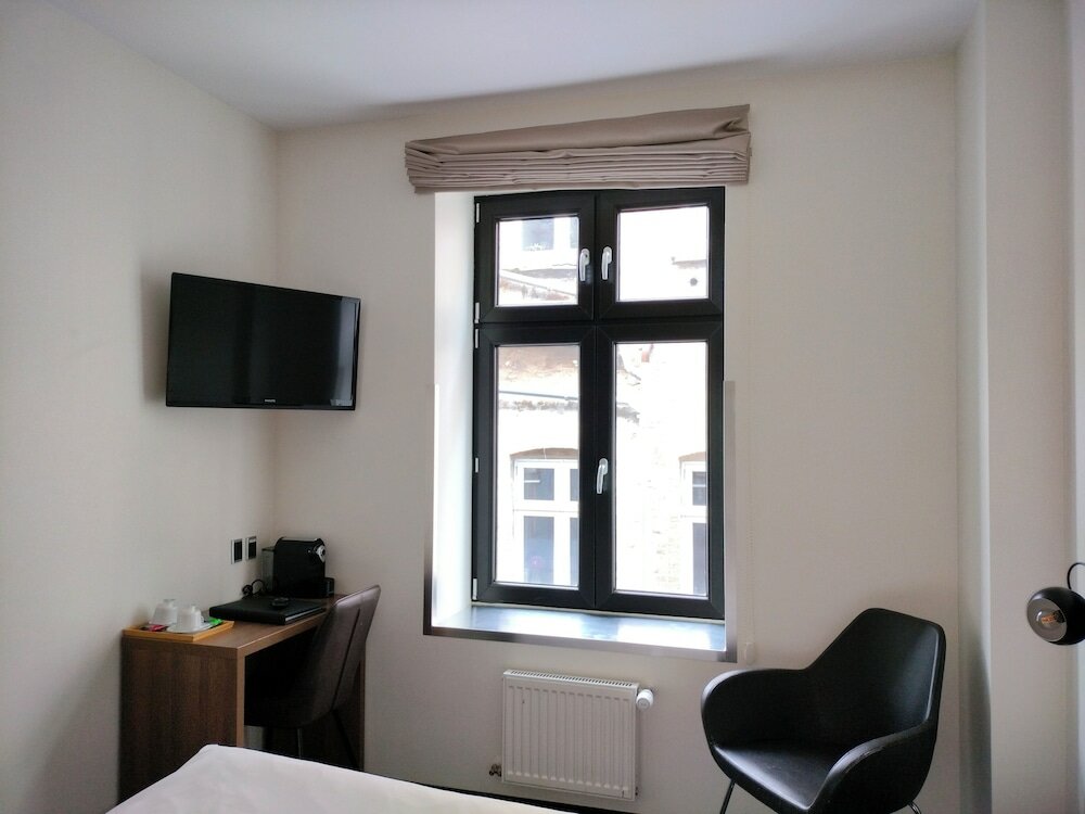 Фото Hotel Jomfru Ane