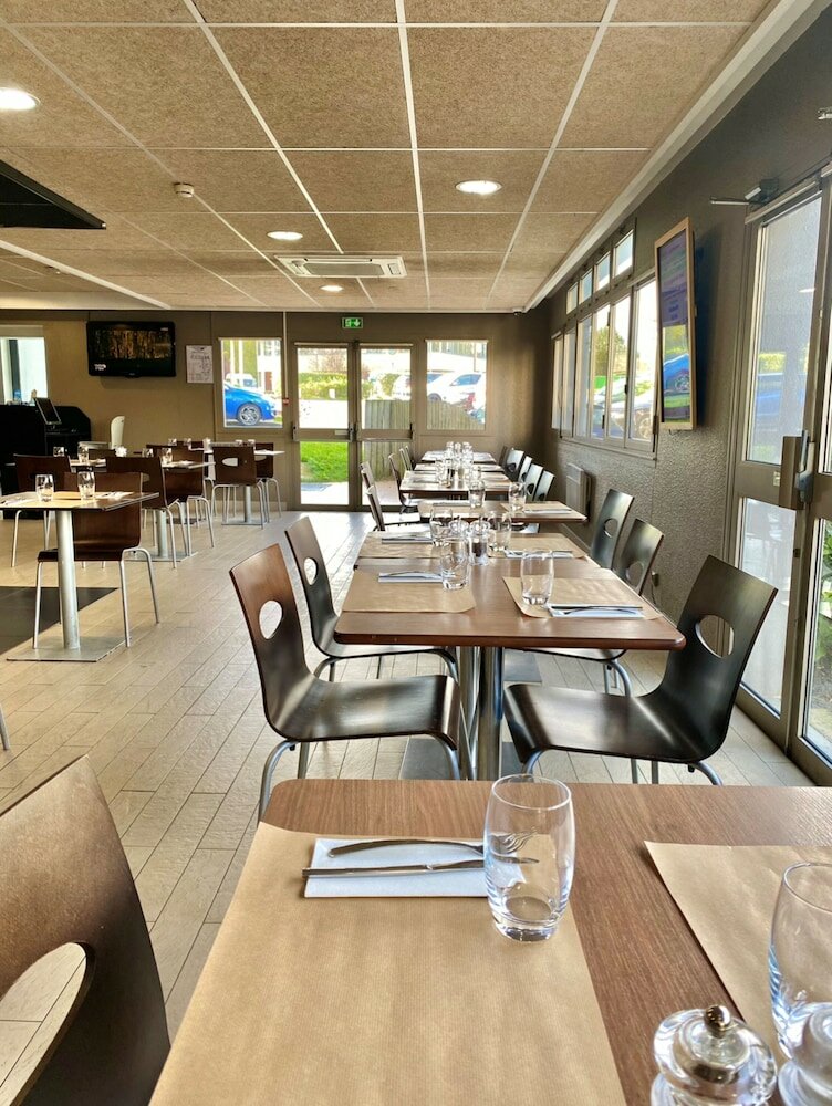 Фото Campanile Le Blanc Mesnil