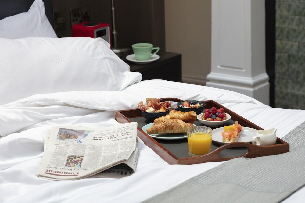 Фото Kimpton Charlotte Square Hotel