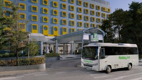 Внешний вид отеля Holiday Inn Athens Attica AV. Airport West, an Ihg Hotel в Муниципальной единице Пайании, фото 3