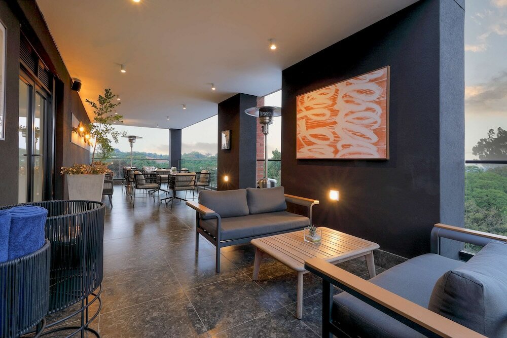 Фото Hyatt House Johannesburg Rosebank