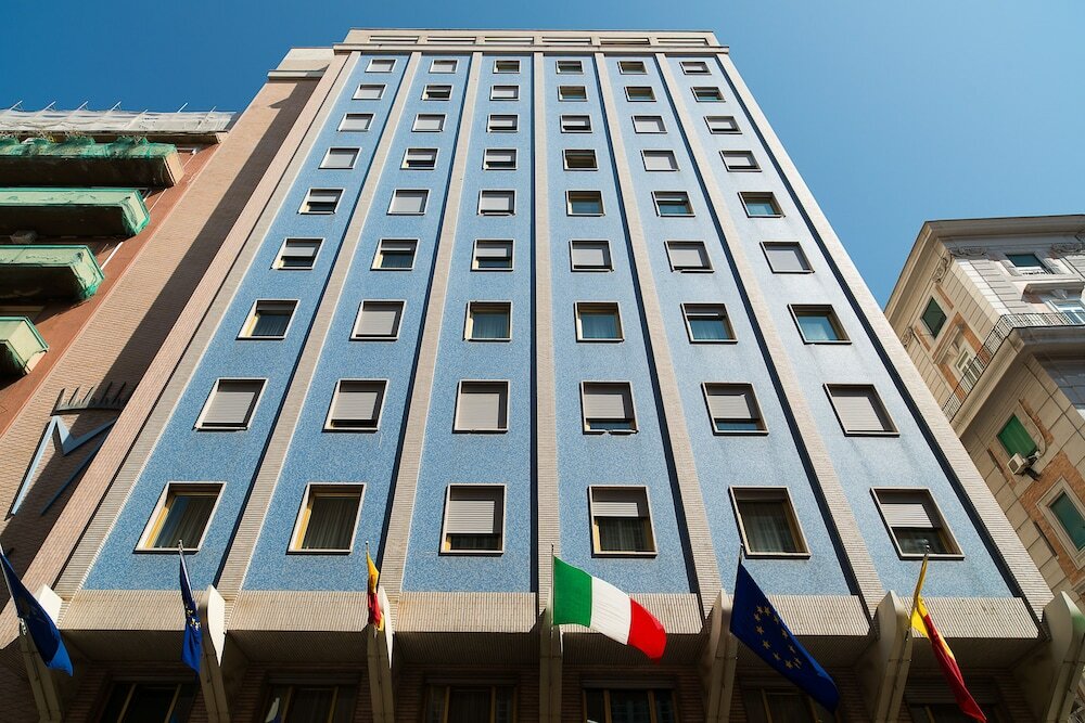 Фото отеля 3