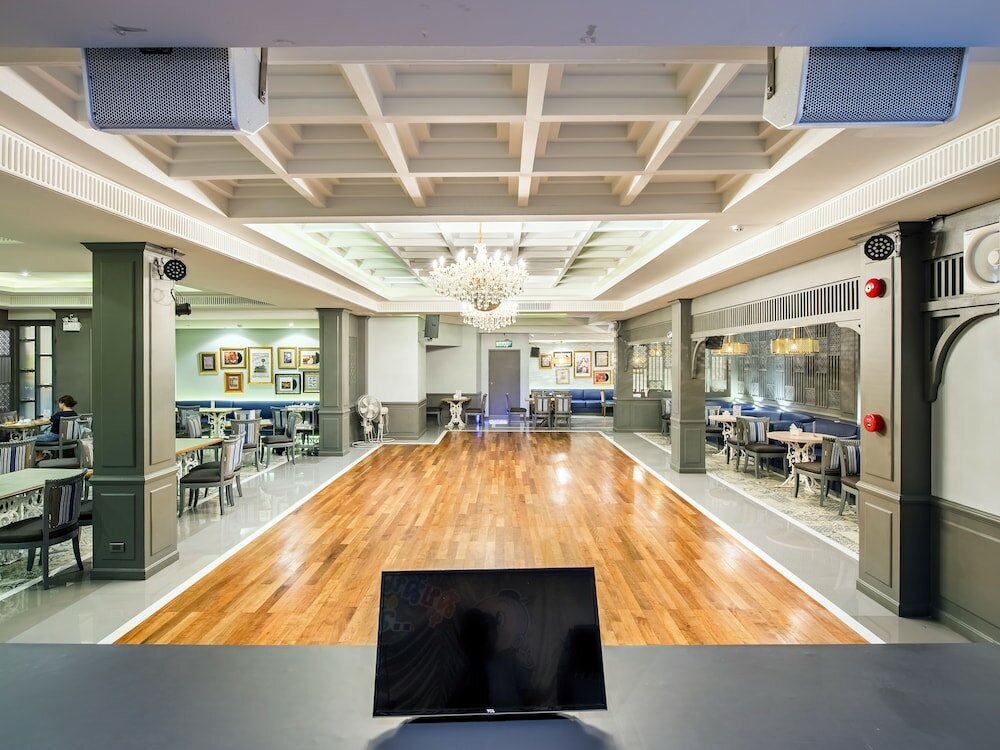 Фото Royal Rattanakosin Hotel