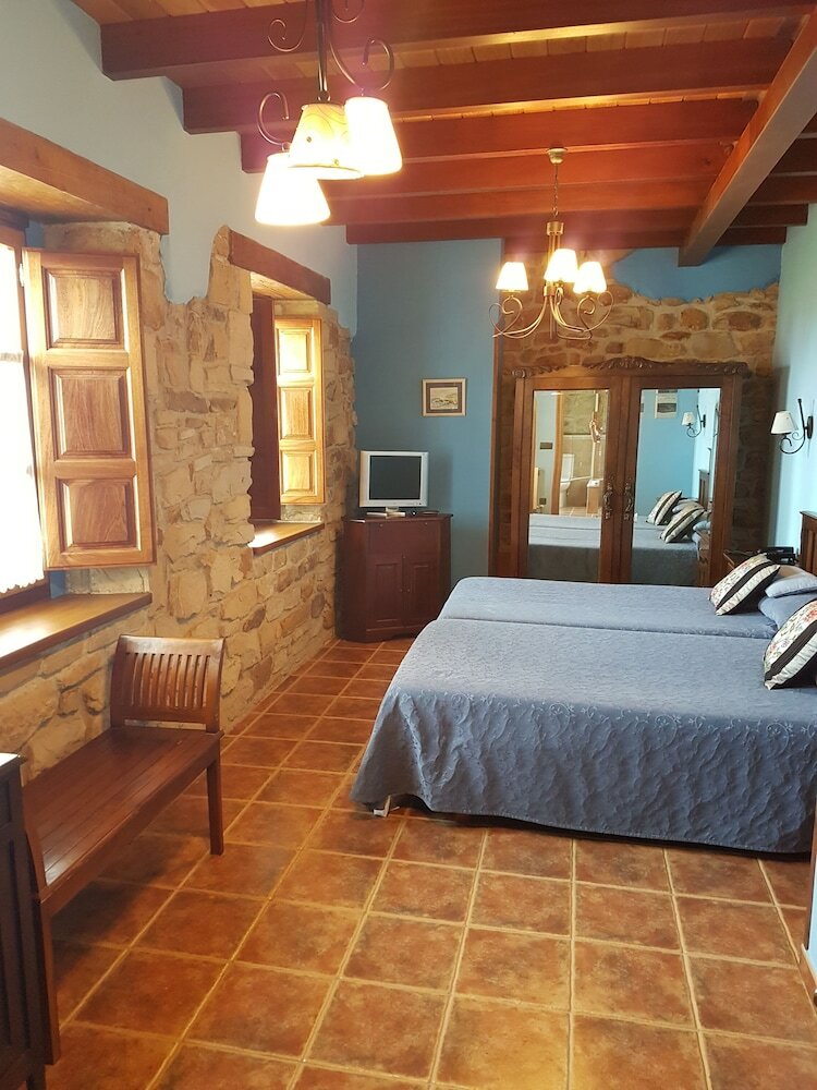 Фото Hotel Casona de Tresali