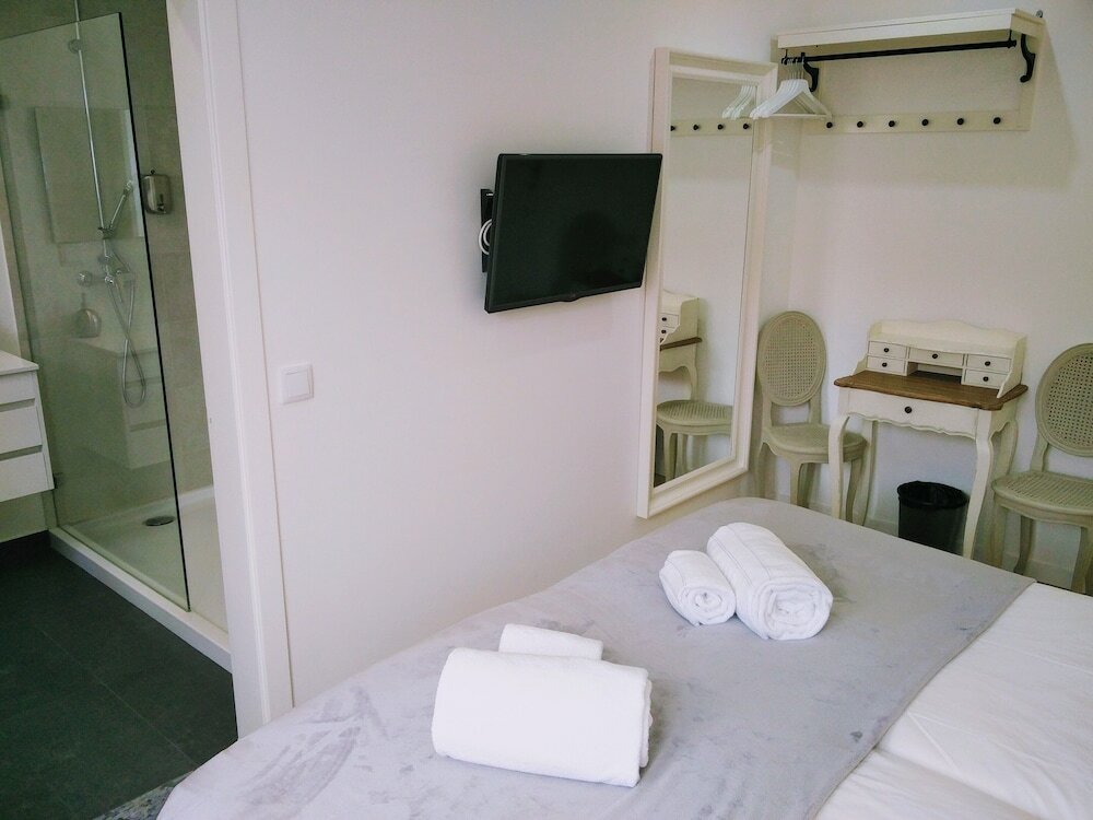 Фото Lisbon Terrace Suites Apartment for Large Groups with Amazing Terrace