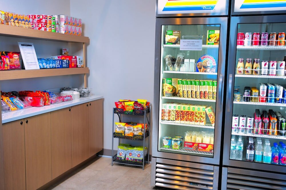 Фото Holiday Inn Express Hotel & Suites Tampa Northwest - Oldsmar, an Ihg Hotel