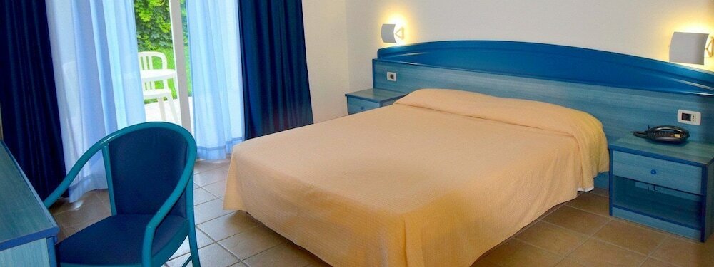 Фото Nicotera Beach Village