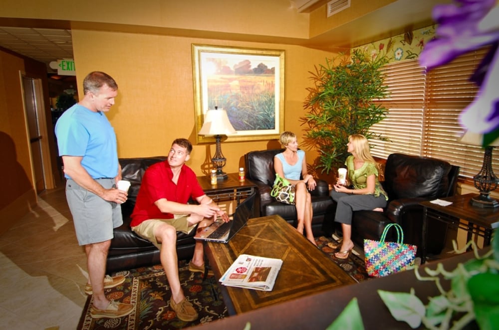 Фото Sea Crest Oceanfront Resort