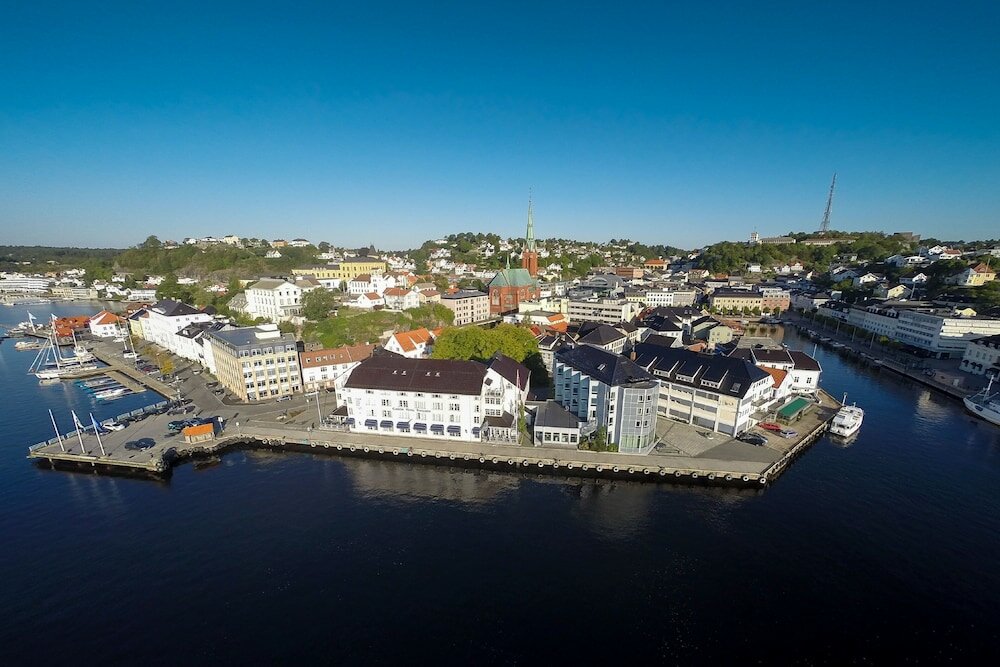 Фото Clarion Hotel Tyholmen Arendal