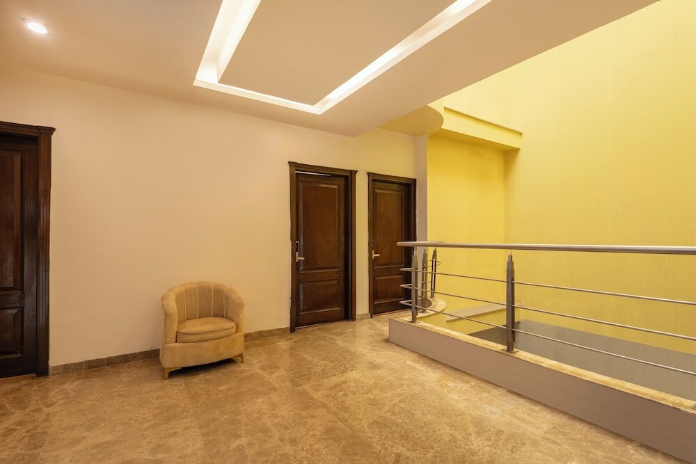 Фото The Allure Hotel R-57