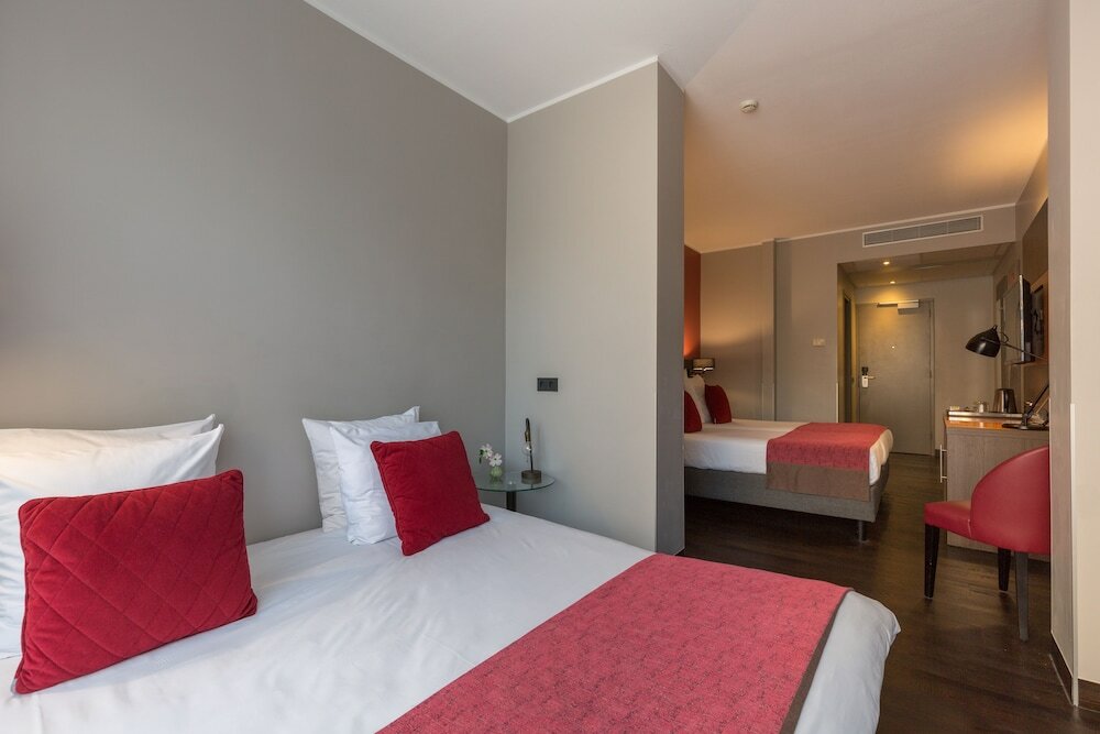 Фото Leonardo Hotel Amsterdam City Center