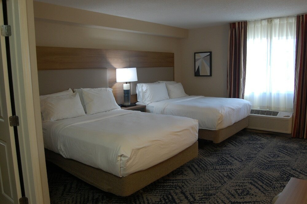 Фото Candlewood Suites Harrisburg, an Ihg Hotel