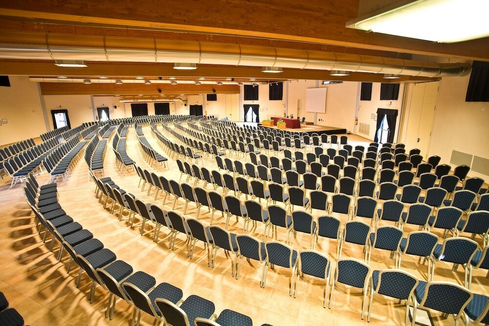 Фото Horse Country Resort Congress & SPA