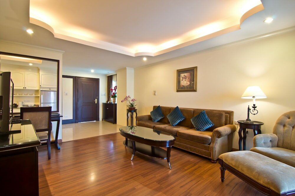 Фото Lk Royal Suite Pattaya