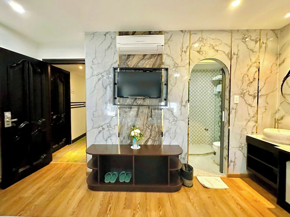 Фото Sunrise Central Hotel