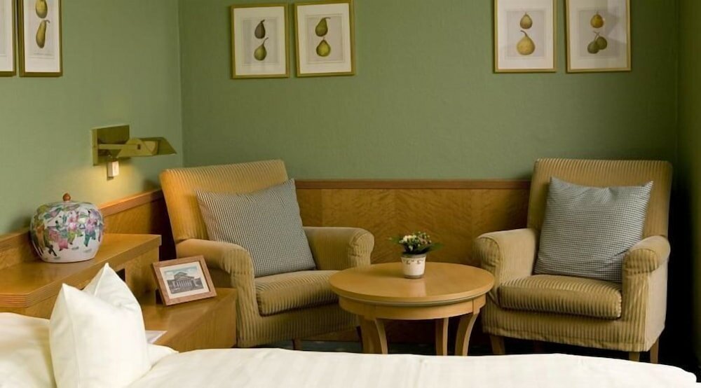 Фото Admiral Hotel