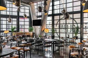 Гостиница Radisson Red Cape Town V&A Waterfront