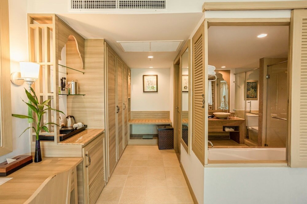 Фото Ravindra Beach Resort & SPA