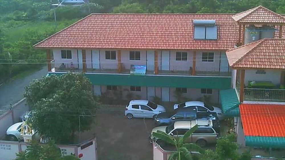 Фото Wattana Hill Resort