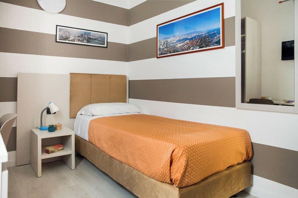 Фото Albergo la Piazzetta