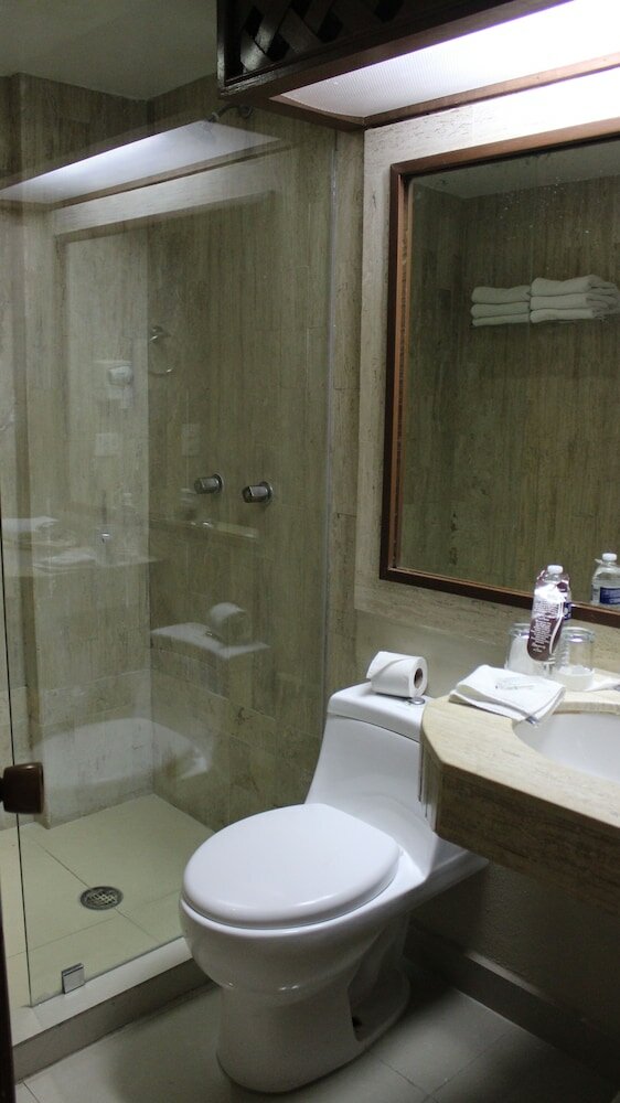 Фото Hotel Plaza Kokai