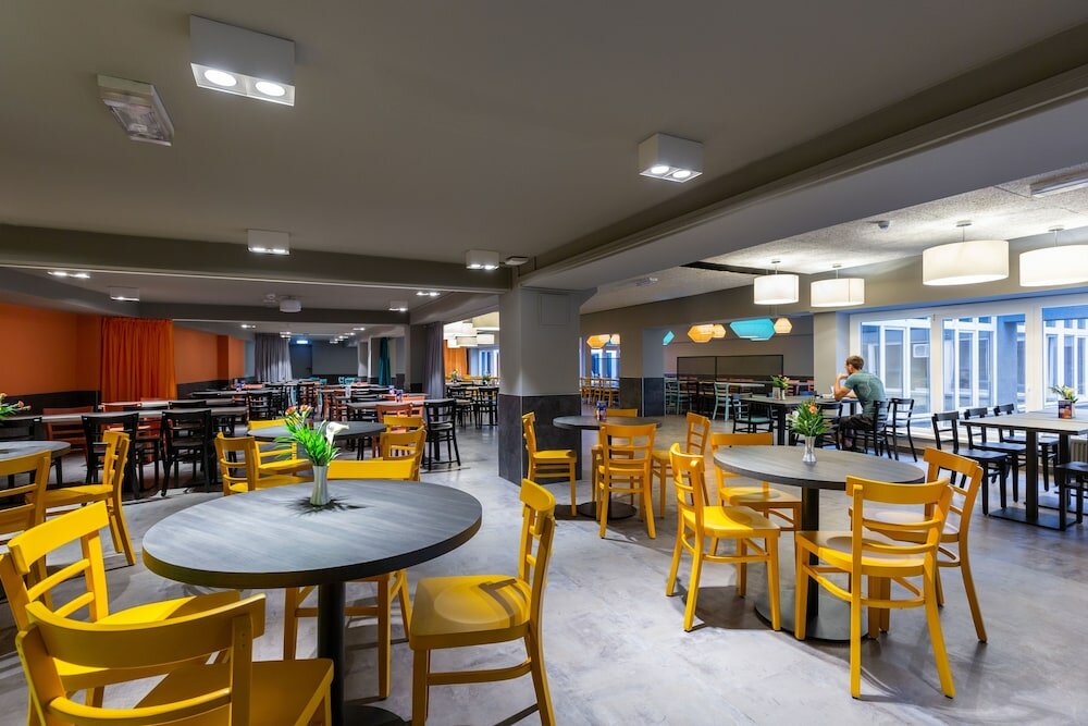 Фото A&o Dusseldorf Hauptbahnhof