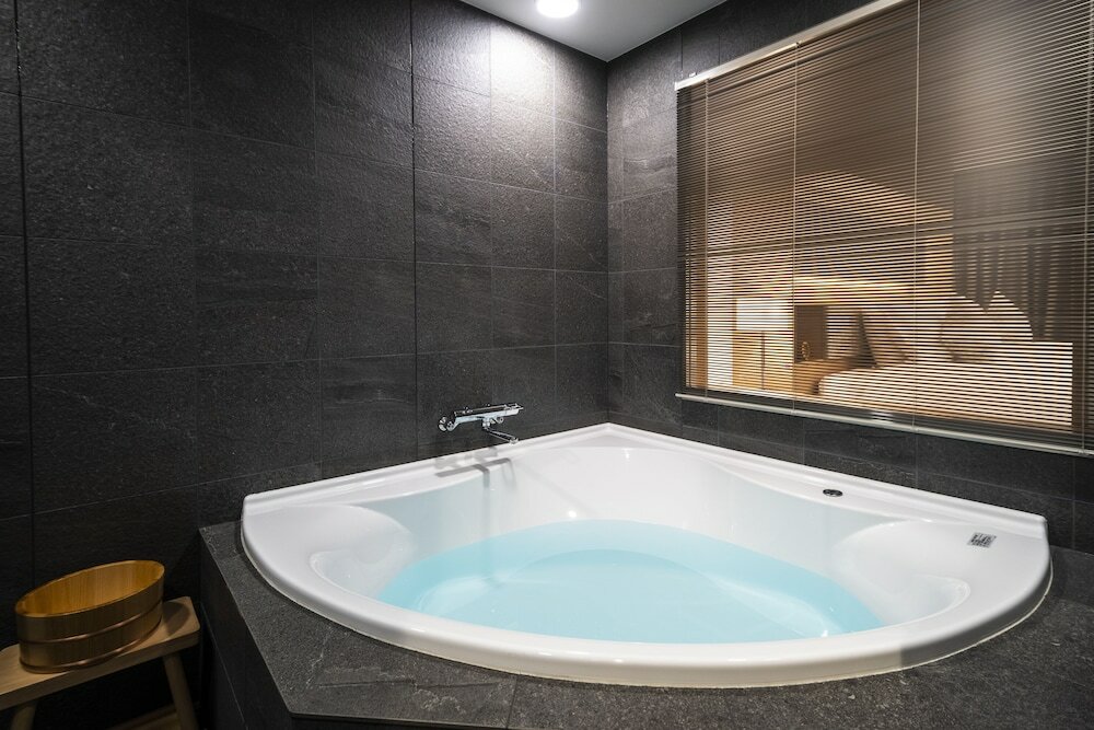 Фото Kyoto Shijo Takakura Hotel grandereverie