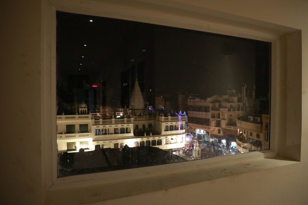 Фото Hotel Golden Tower