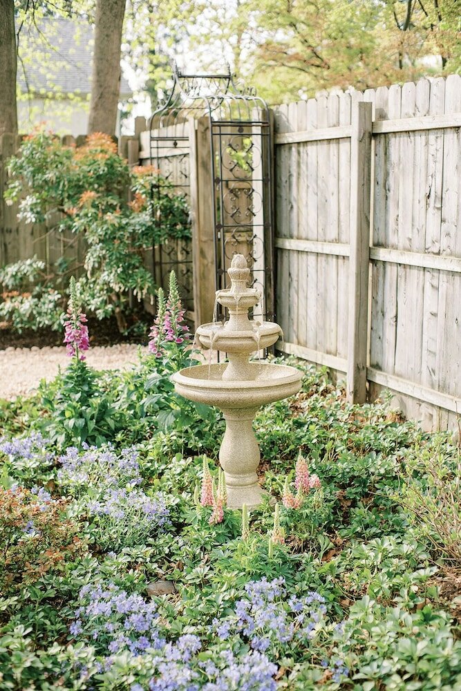 Фото Fairville Inn